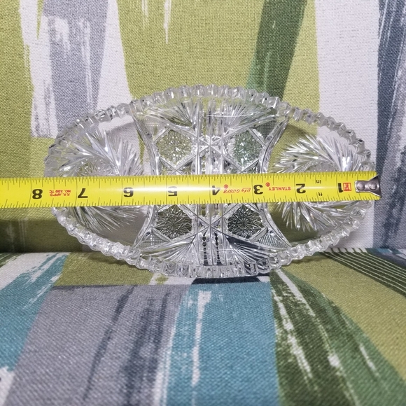 Crystal Dish Candy Dish Pickle Dish With Windmill Pattern Crystal Clear - Picture 4 of 9